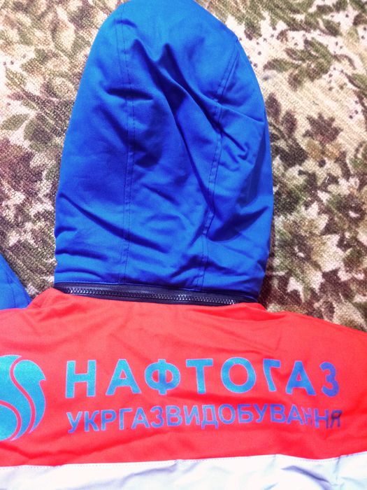 Утеплений костюм , бавовна  (куртка з капюшоном та напiвкомбiнезон).