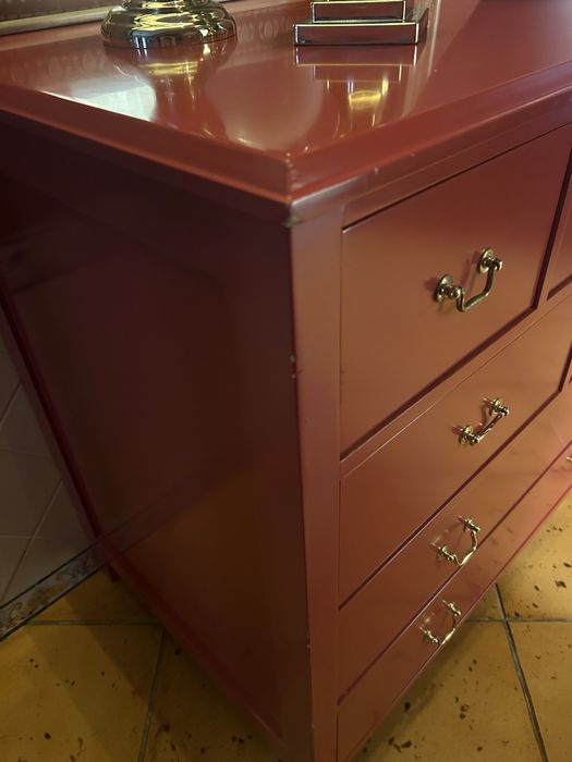 Móvel Gavetas Rosa Escuro