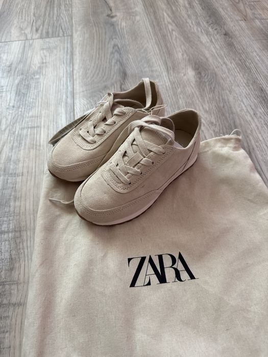 Кросівки кеди zara 29 розмір замша бежеві на шнурівці