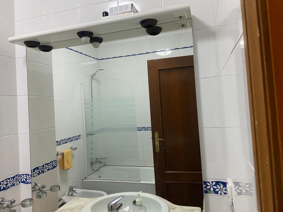 Espelho de casa de banho