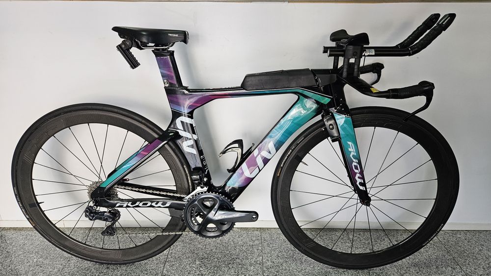LIV Avow bicicleta triatlo/tt