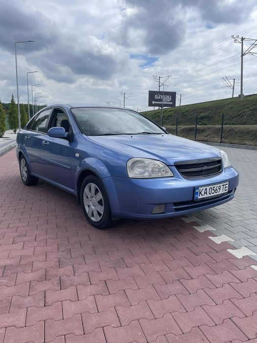 Шевроле лачеті особистий автомобіль