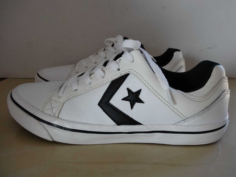 Trampki CONVERSE roz 42 SKÓRA Unisex Sportowe