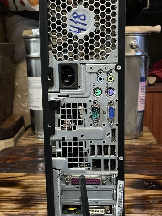 Комп'ютер     HP