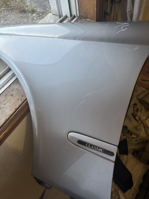Vendo material original mercedes w211