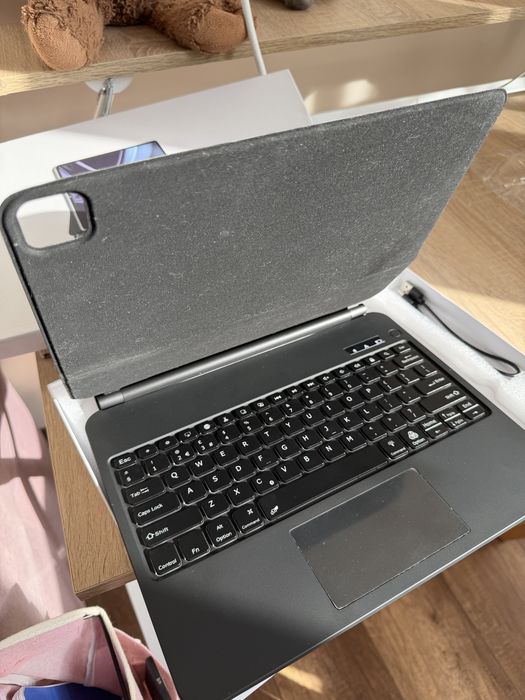 Клавіатура JADEMALL Magic Keyboard для iPad Air 13