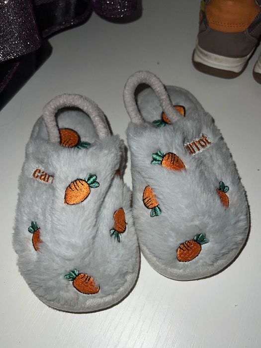 Дитячі капці 22-23 розмір