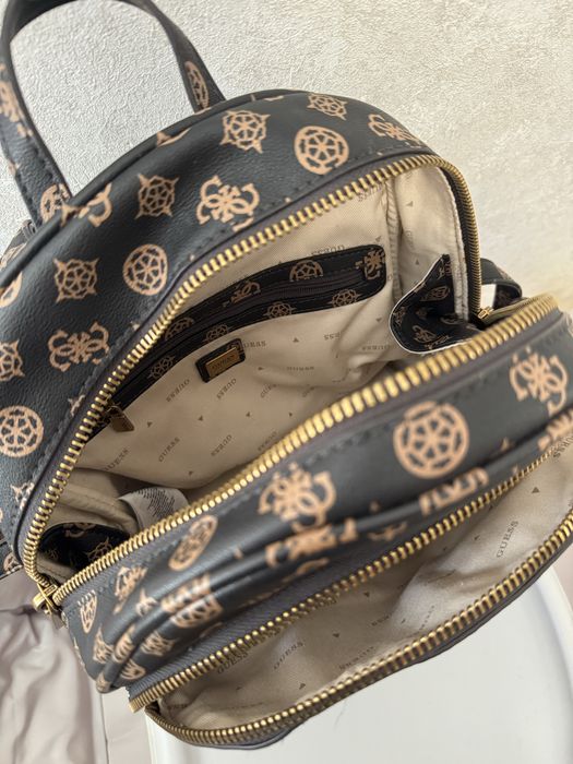 Рюкзак Guess (оригинал)