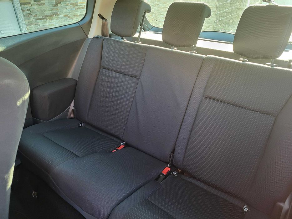 Carro impecável, 1 dono, praticamente novo