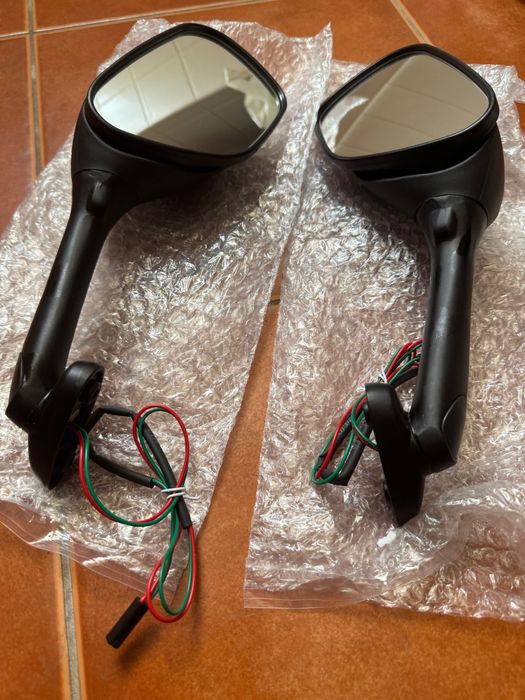 Par Espelhos retrovisor pisca NOVO SUZUKI GSXR 1000 / 750 / 600
