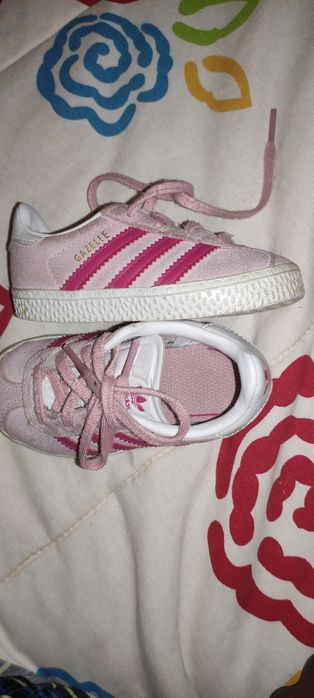 Tenis de menina N21