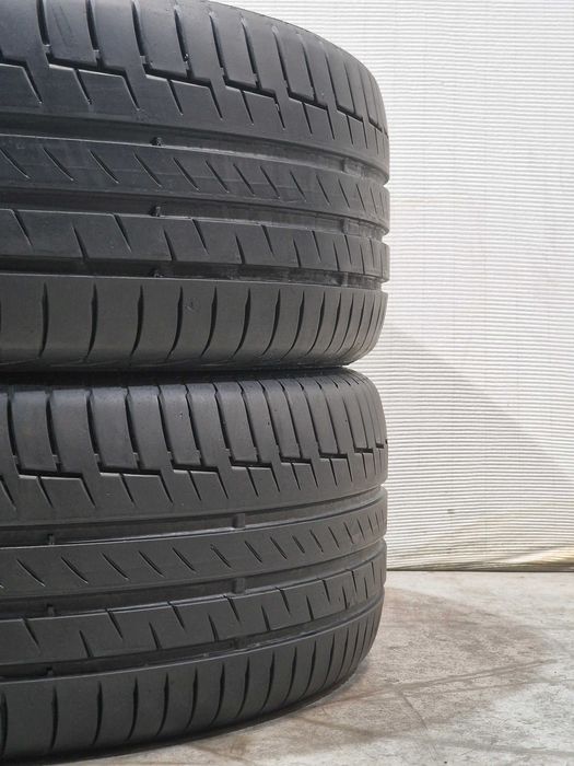 2 Pneus 235/55R19 CONTINENTAL Semi Novos