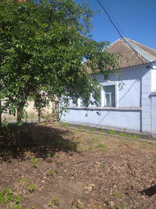 Продам будинок у центрі Матвіївки