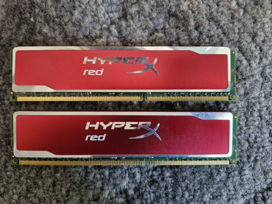 Pamięć RAM DDR3 HyperX red 4GB CL9 KHX16C9B1RK2/8x (2 szt.)