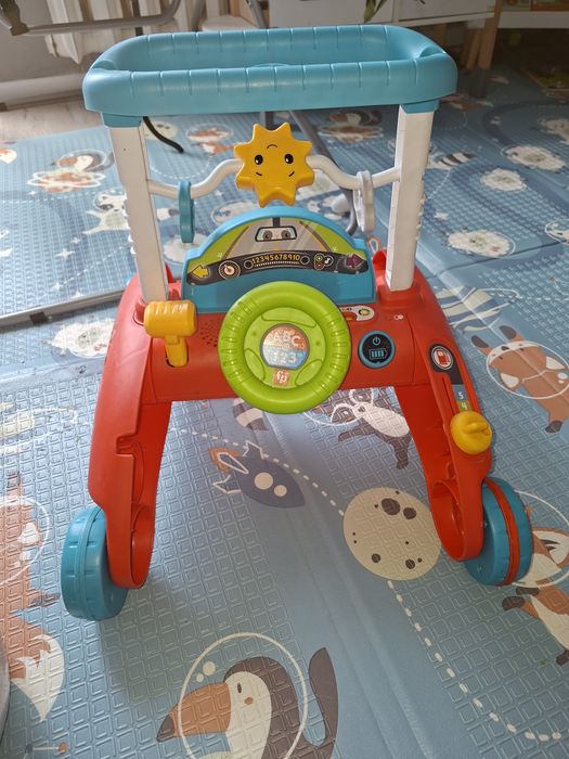 Pchacz fisherprice INTERAKTYWNY