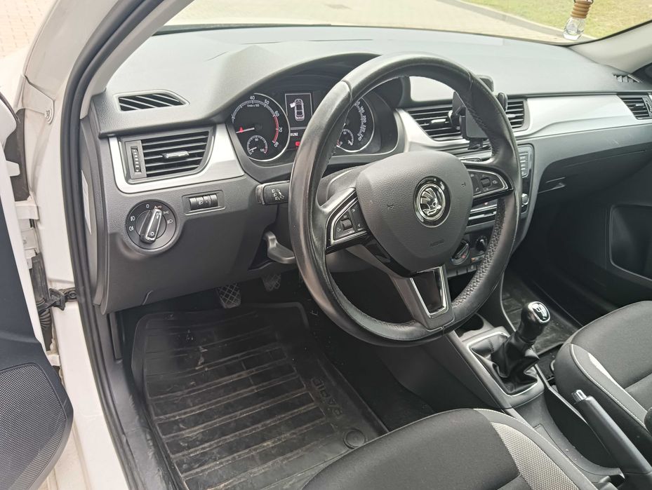 Skoda Rapid 1.0 TSI 2017