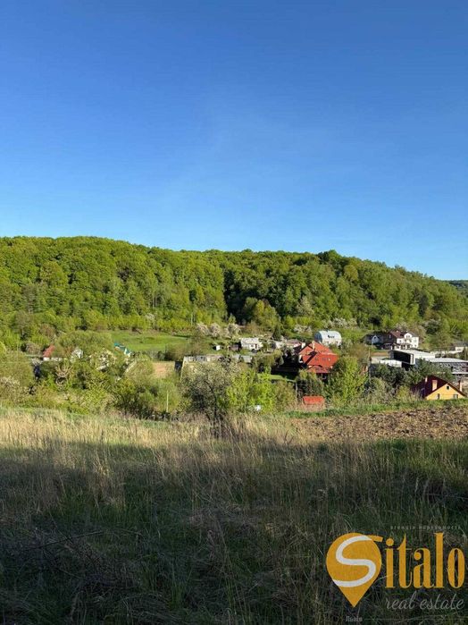 Продаж земельної ділянки біля лісу, Брюховичі