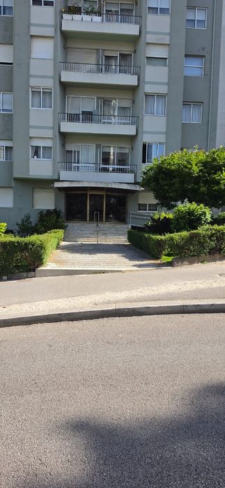 Apatamento T3 com 2 casa de Banho