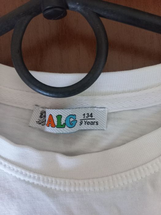 Біла футболка на хлопчика