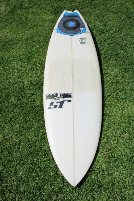 JS Industries Surfboard 5ft 10"