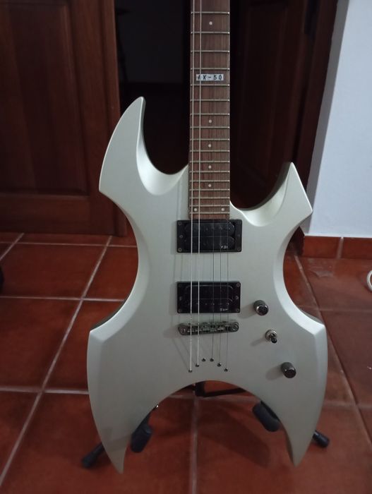 Guitarra ESP LTD AX50 Silver