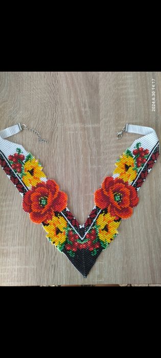 Гердан з бісеру ( ручна робота)
