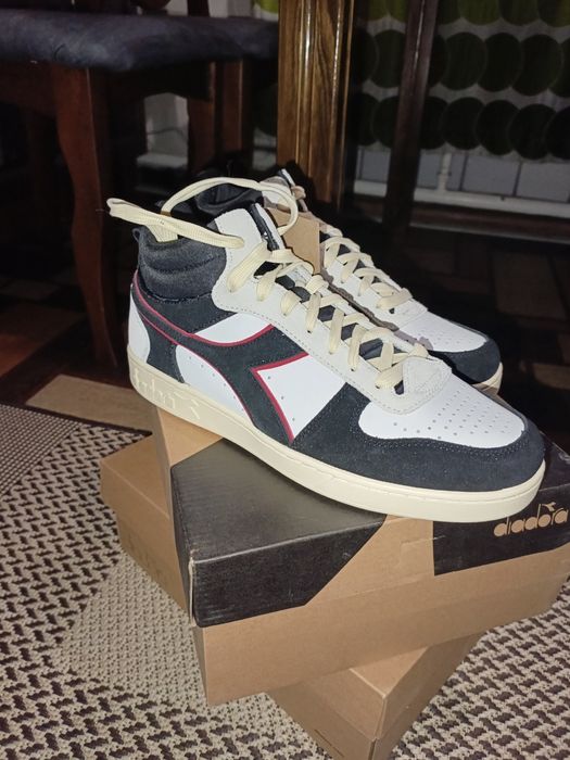 Кросівки чоловічі diadora 42.5