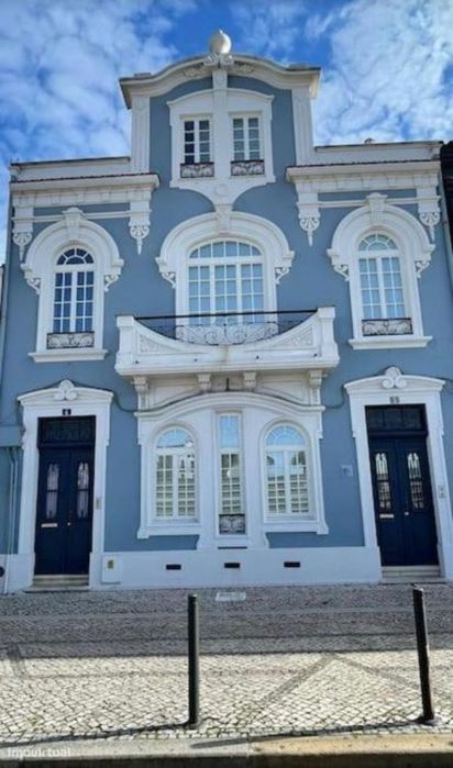 T1 na Casa Azul - Arte Nova. Luz, água e internet, incluídos na renda