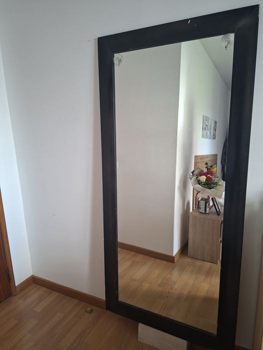 Espelho grande usado