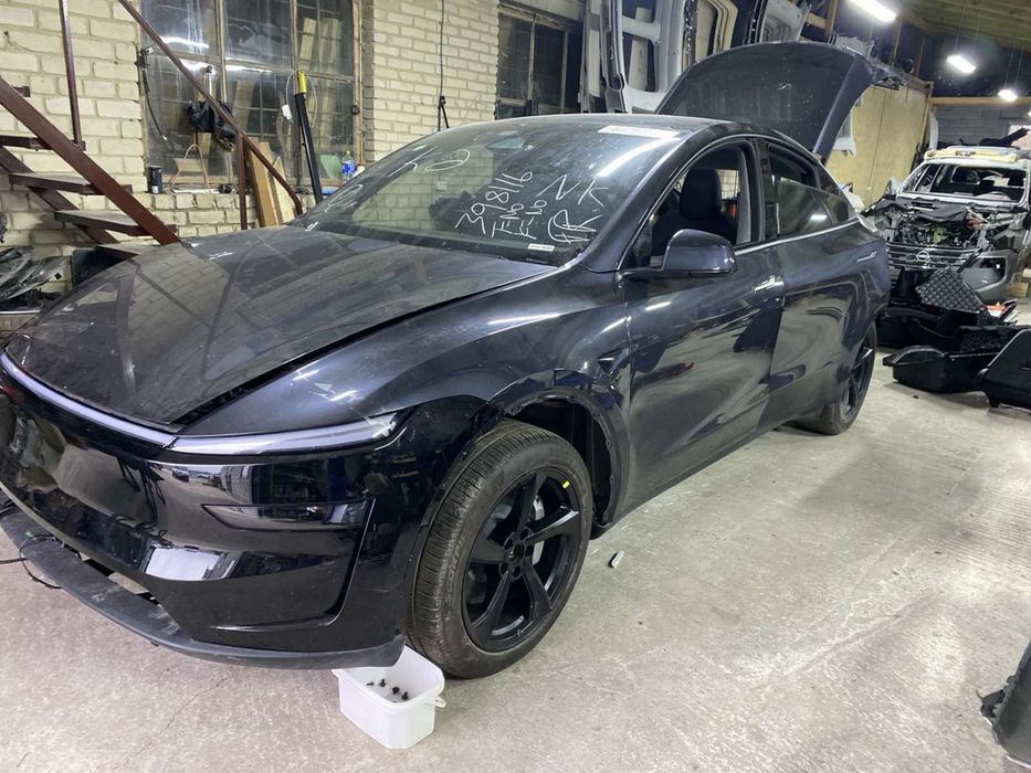 Tesla Model Y Juniper 2025 2026 Бампер Капот Крило Фара Телевізор Підсилювач Радіатори Захист Підкрилок Арка комплект РОЗБОРКА/ЗАПЧАСТИНИ