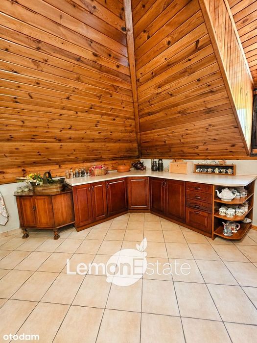 Dom 140 m² + 194 m² usług | 2144 m² działki | Plan na drugi budynek