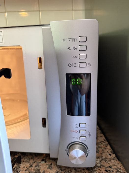 Microondas em bom estado