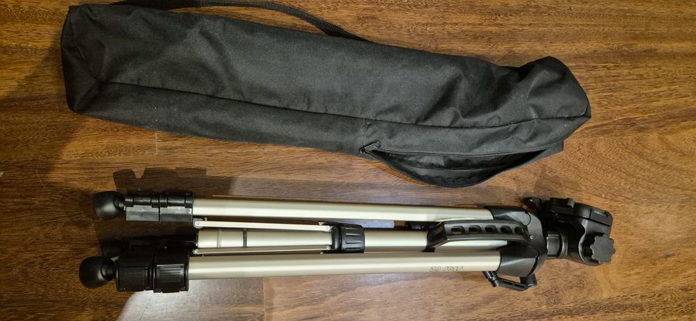 Máquina Fotográfica Nikon D5100, 18-55 e 70-300