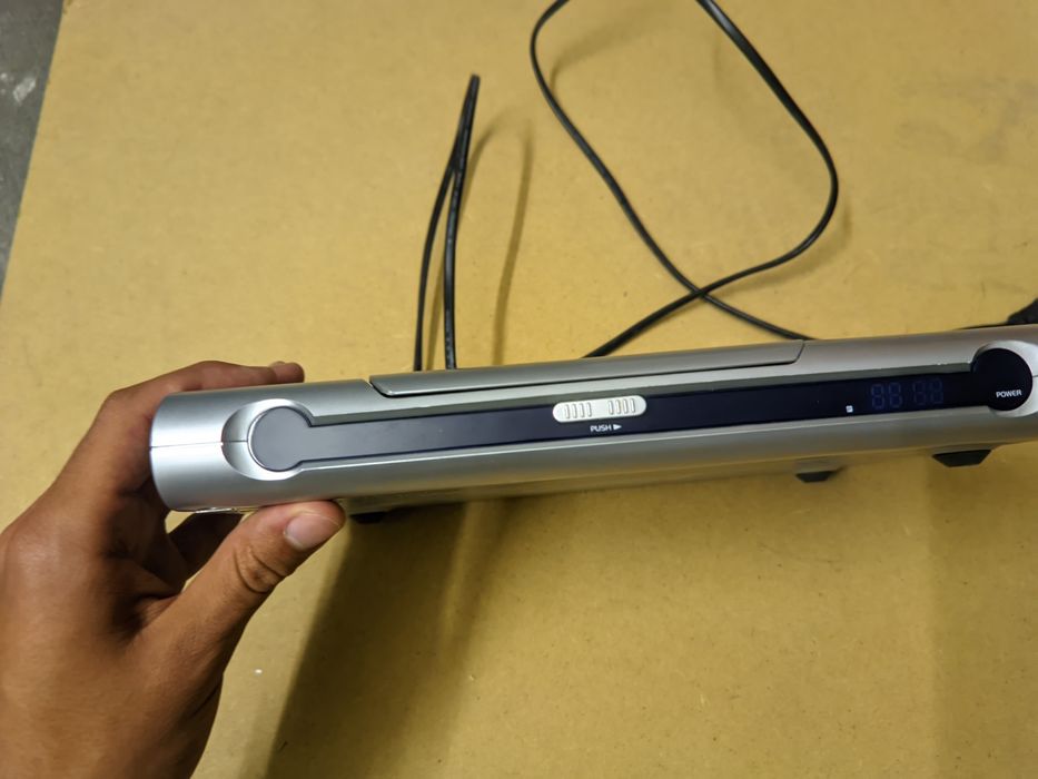 DVD Player...64584706838274122