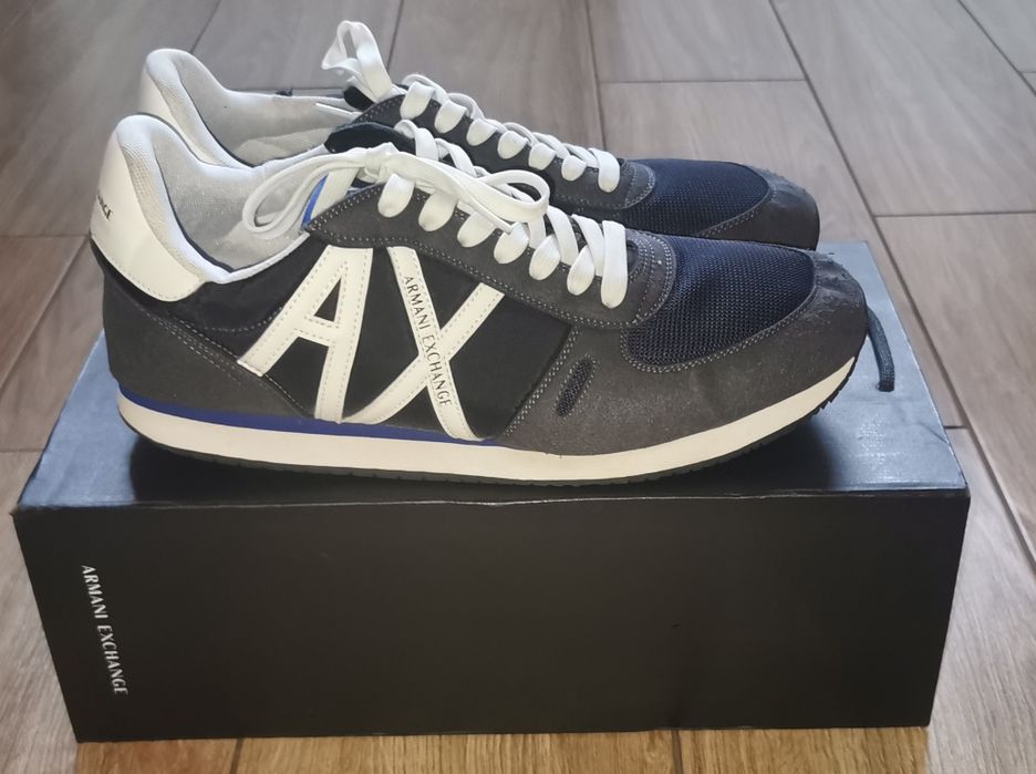 Armani Exchange Sneakersy
Rozm. 46