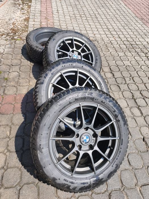 Felgi aluminiowe AUTEC Wizard 16" 5x120 ET35 + opony zimowe Run Flat 205/55 R16 BMW
