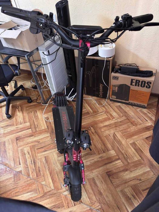 Електросамокат E-Crosser Dominator 10