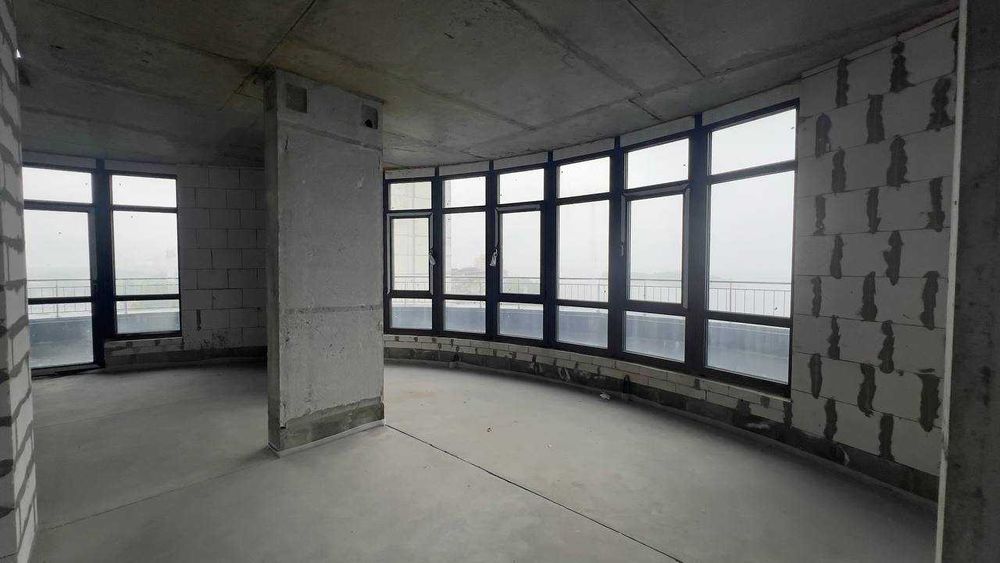 Продаж дворівневої 4к квартири в ЖК Aquamarine Українка вид на Дніпро