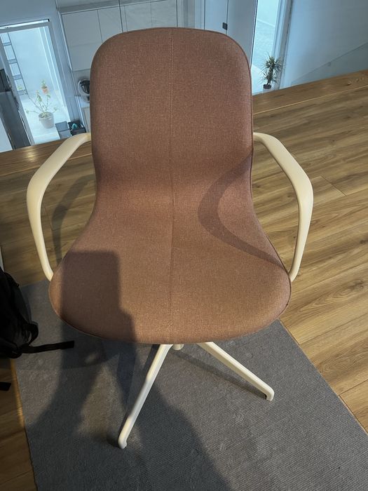 Cadeira giratoria c/braços - Ikea