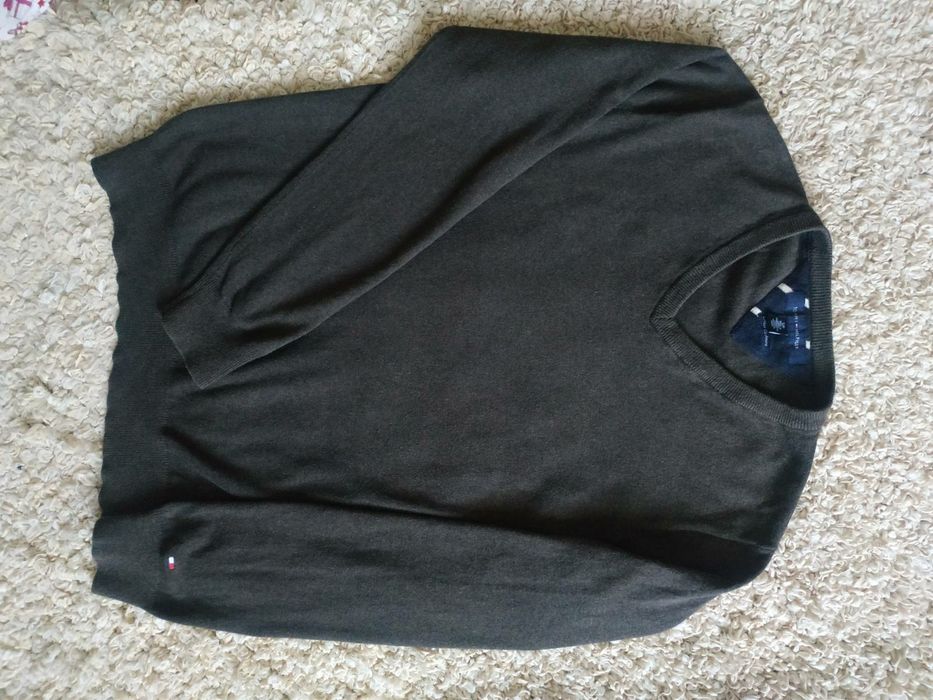 Кофта    Tommy Hilfiger  р. m