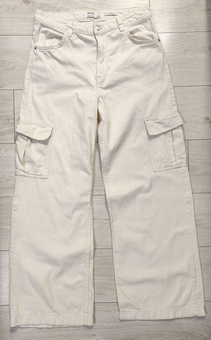 Джинси карго широкі Bershka wide leg EUR 42 USA 10Mex 32