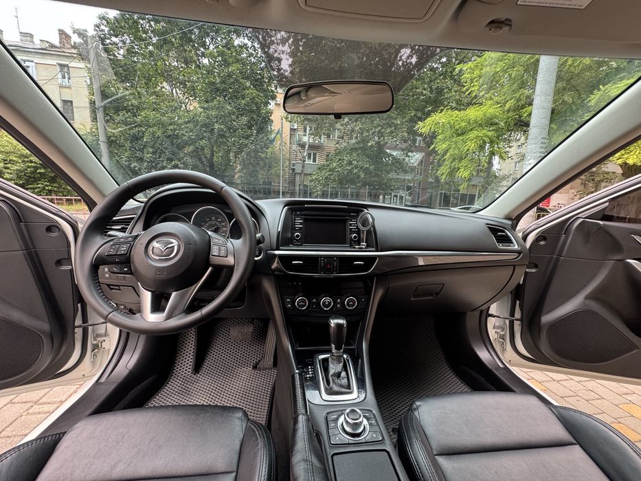 Продам Mazda 6 Touring 2014
