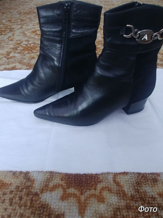 Чобітки. шкіряні