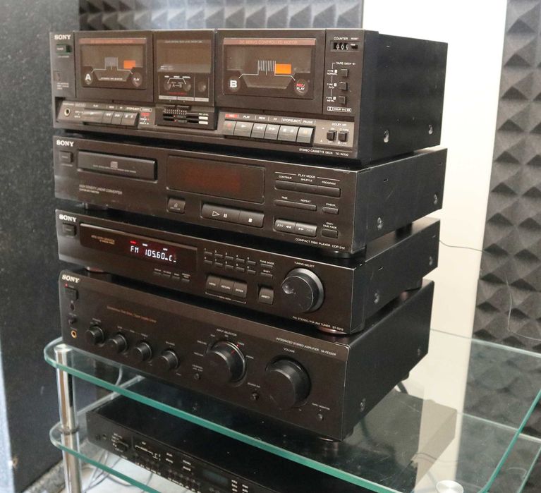 СТОЙКА  тюнер  SONY ST-S215 кассетник Sony TC-W230