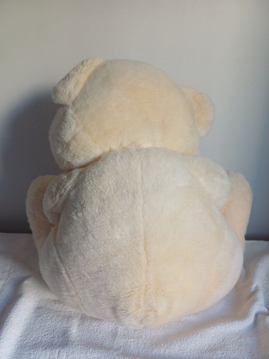 Urso de peluche grande