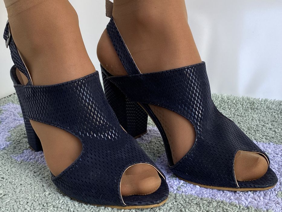 Летние босоножки