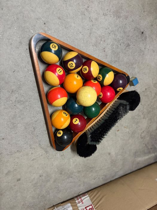 Vendo bolas de bilhar
