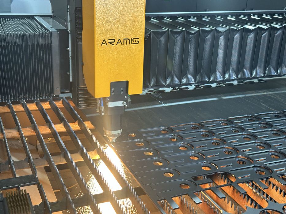 Лазерна різка металу від 0,5 - 20 мм