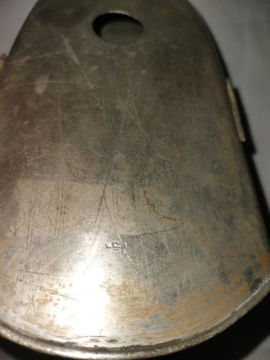 Estribo Antigo Marcado na Base
ALPHACA
