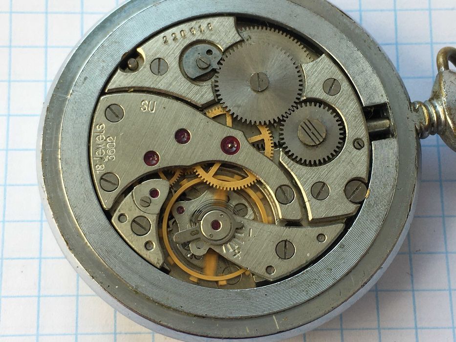 Часы карманные Молния СССР под восстановление - живой баланс